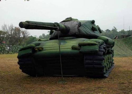 岳普湖军用坦克模型